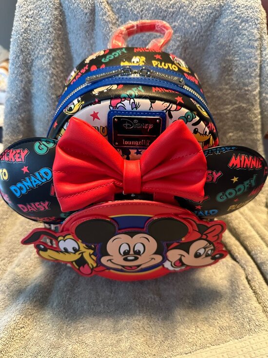 Disney Christmas 2025 Lil Rin Rin Plush Badge Red New